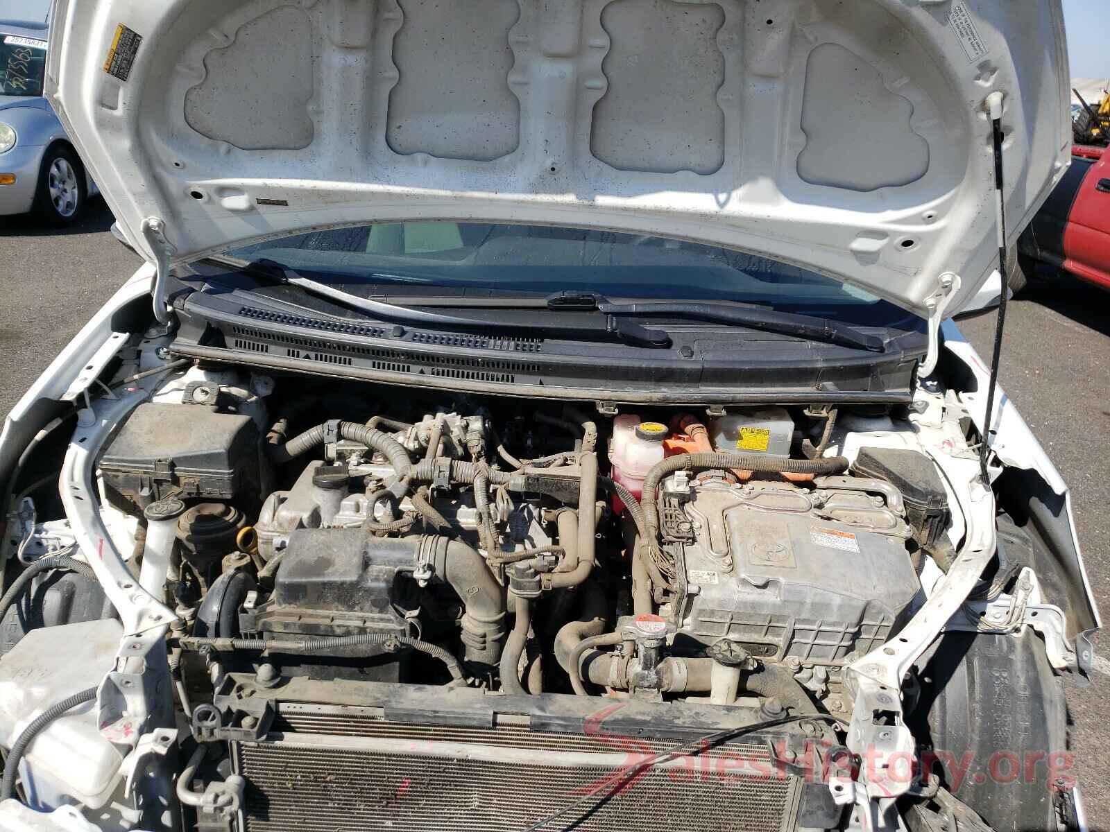 JTDKDTB31G1131237 2016 TOYOTA PRIUS