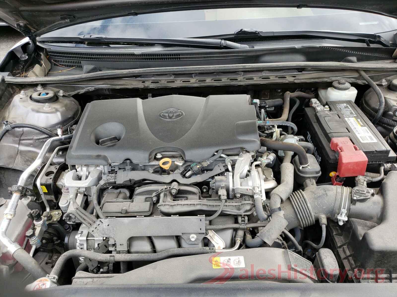 4T1B11HK7JU142062 2018 TOYOTA CAMRY