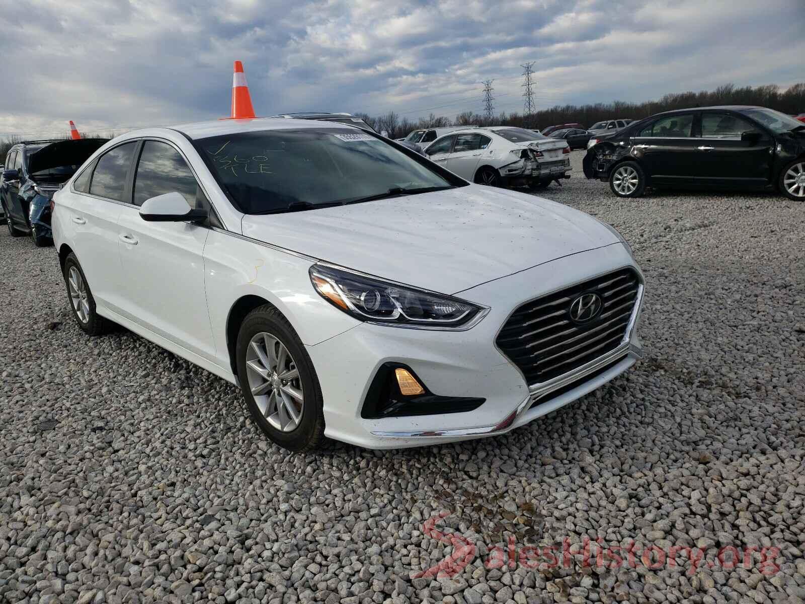 5NPE24AA9JH715667 2018 HYUNDAI SONATA