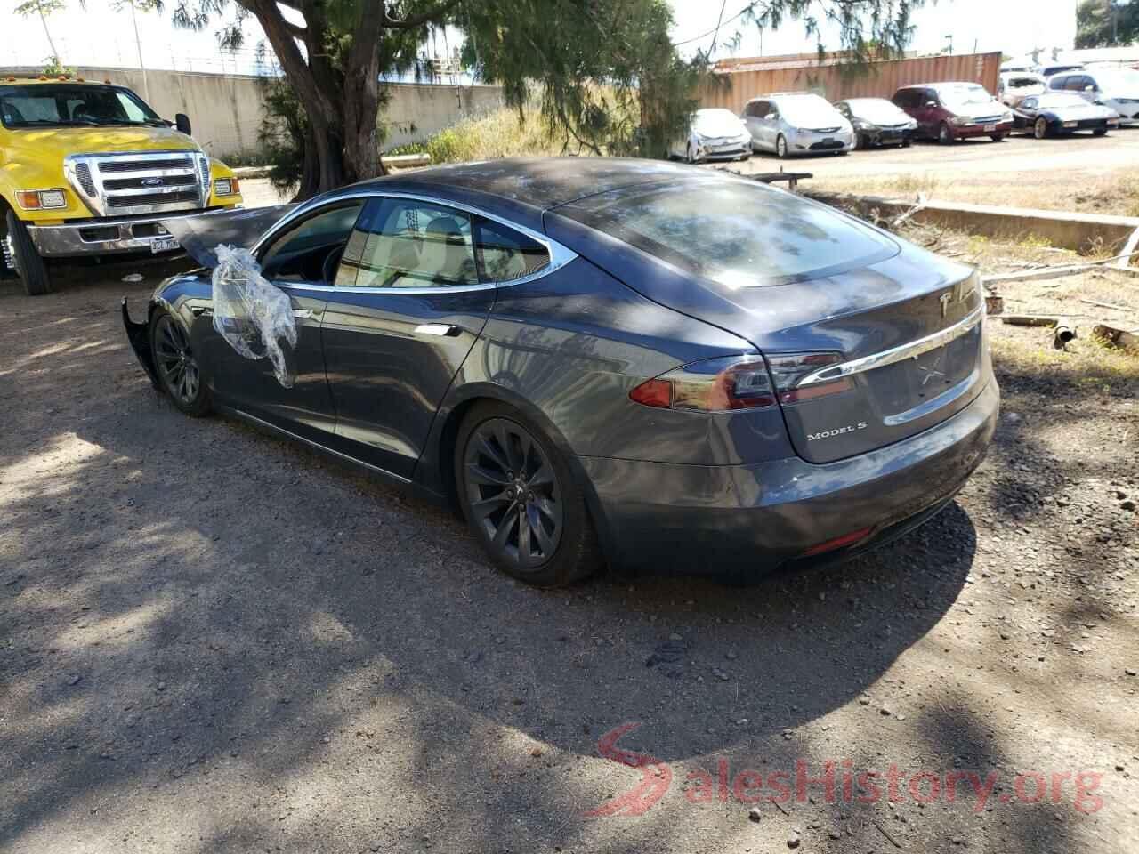 5YJSA1E20JF266076 2018 TESLA MODEL S