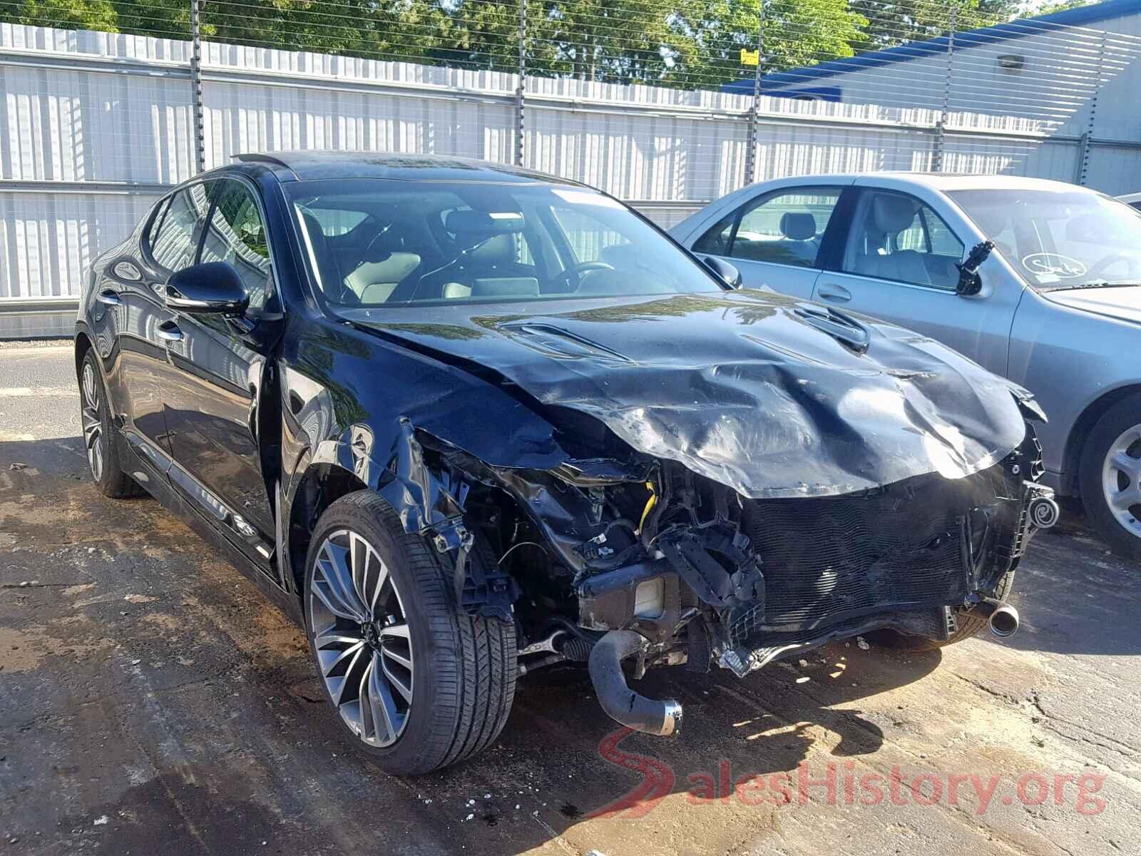 KNAE25LAXJ6024464 2018 KIA STINGER