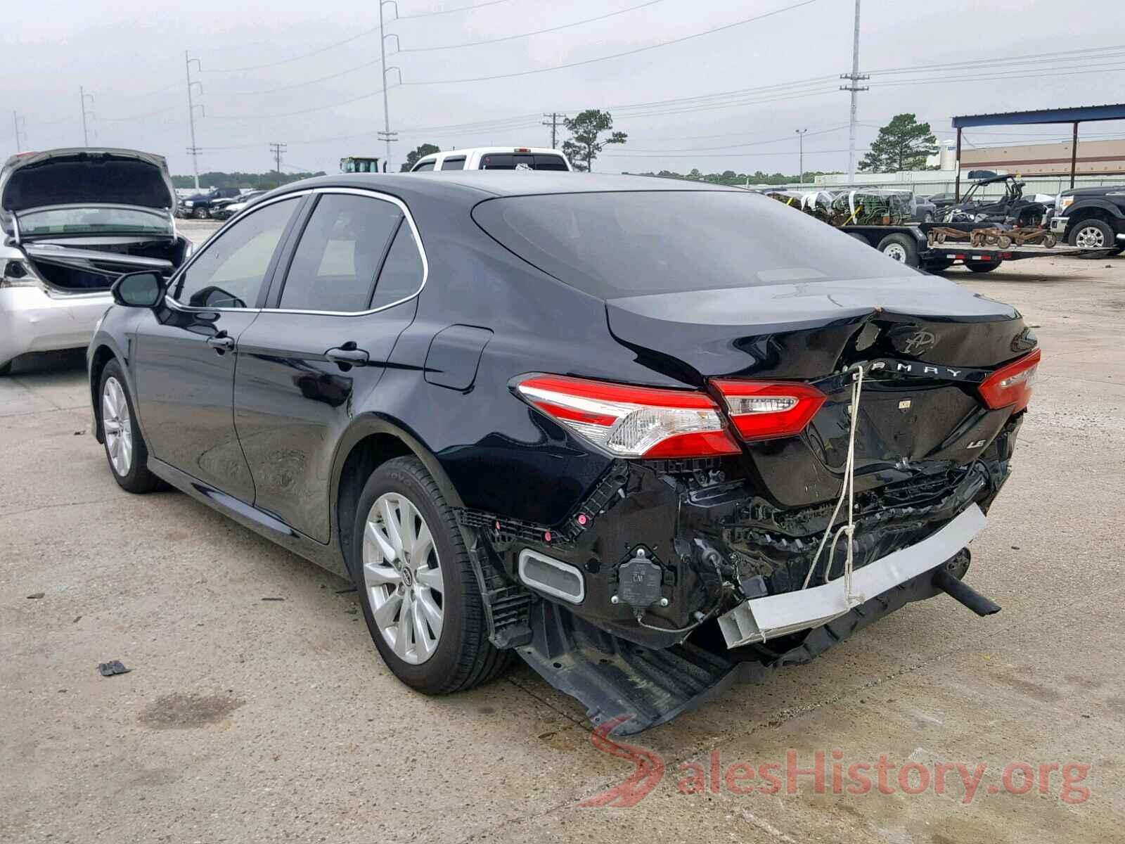 JTNB11HK3J3043888 2018 TOYOTA CAMRY