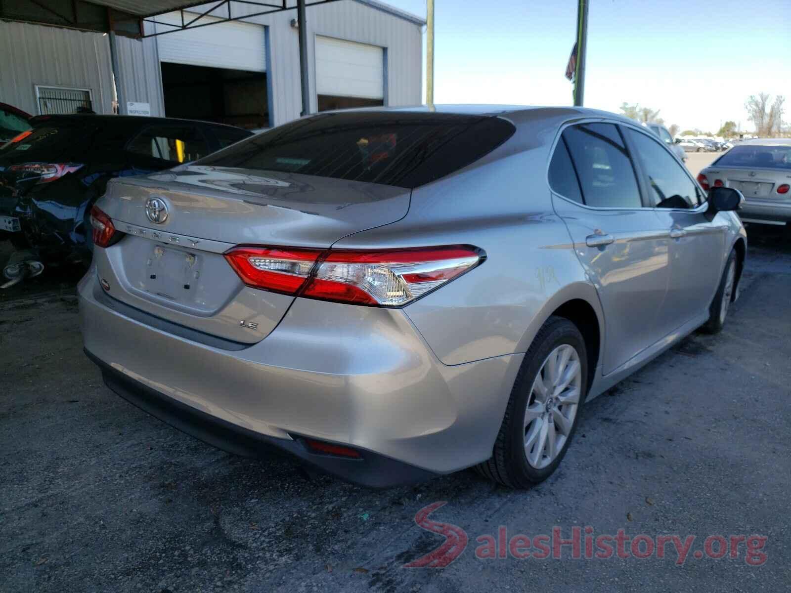 4T1B11HK3JU571067 2018 TOYOTA CAMRY