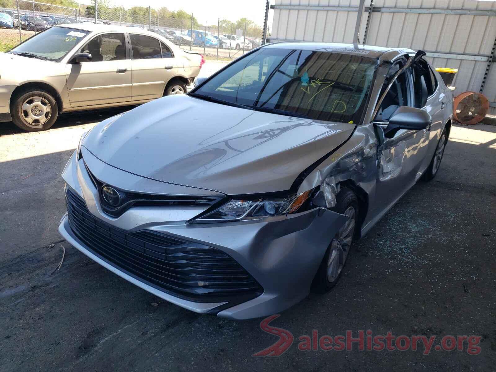 4T1B11HK3JU571067 2018 TOYOTA CAMRY