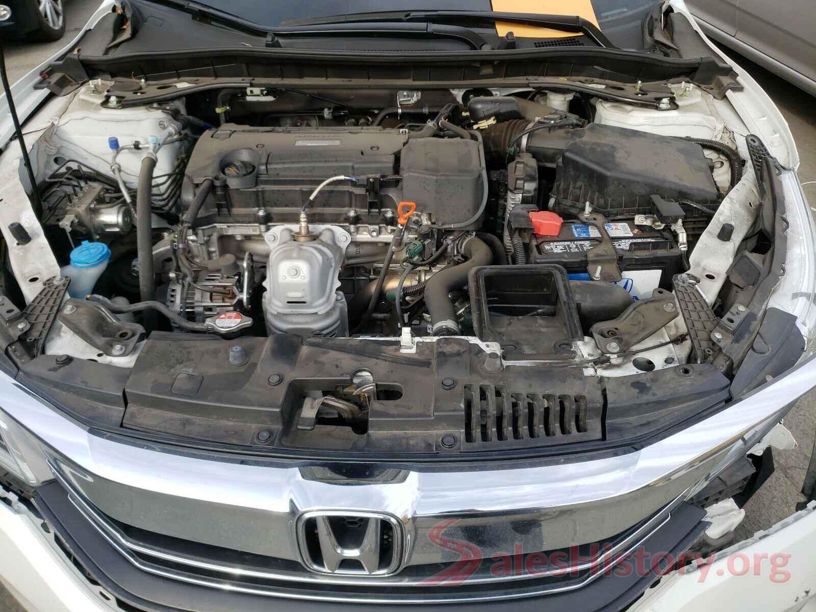 1HGCR2F17HA304268 2017 HONDA ACCORD