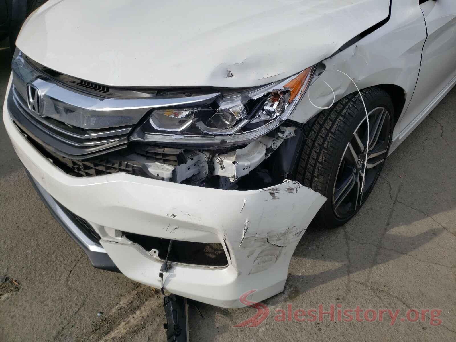 1HGCR2F17HA304268 2017 HONDA ACCORD