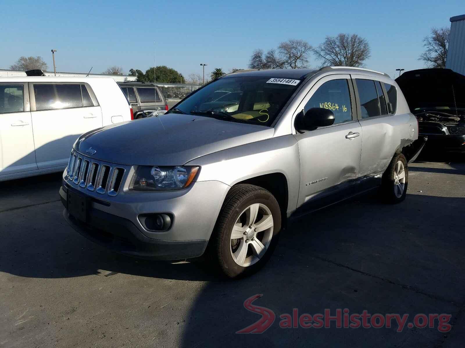 1C4NJDBB8GD610465 2016 JEEP COMPASS