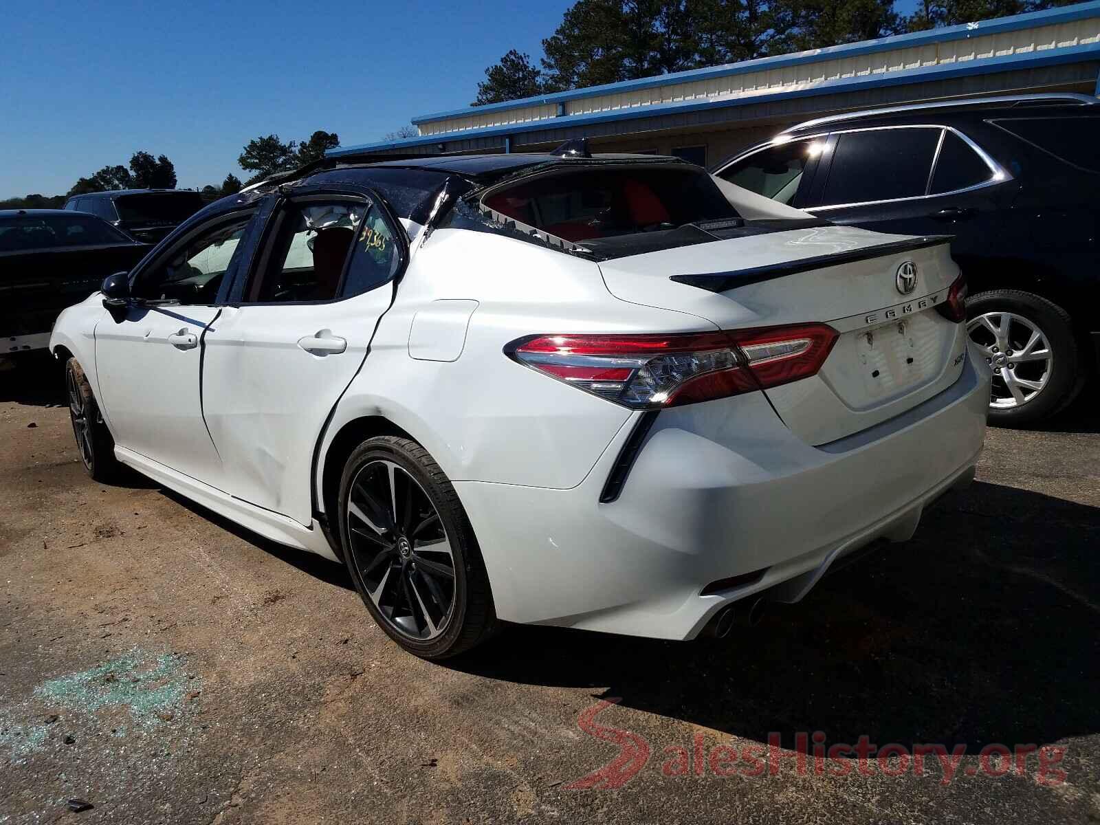 4T1B61HK3KU279633 2019 TOYOTA CAMRY