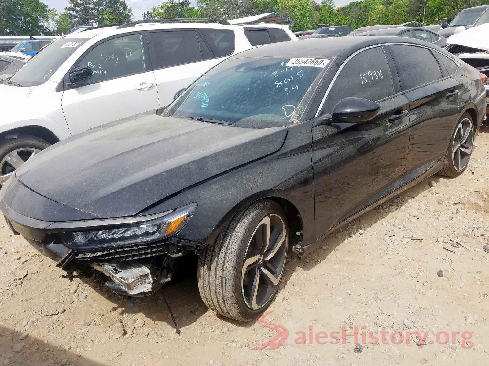 1HGCV1F39KA058015 2019 HONDA ACCORD