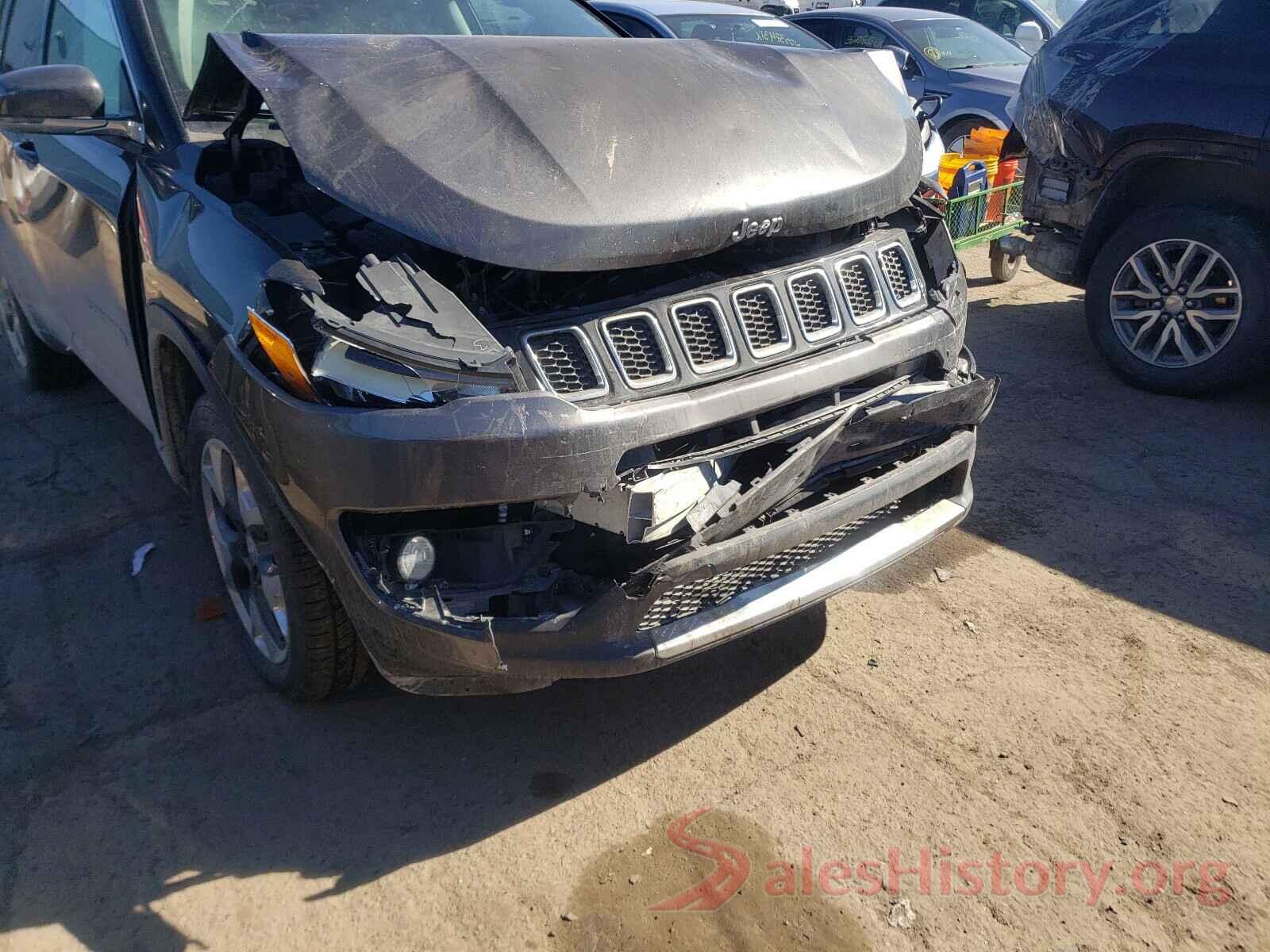 3C4NJDCB0JT337652 2018 JEEP COMPASS