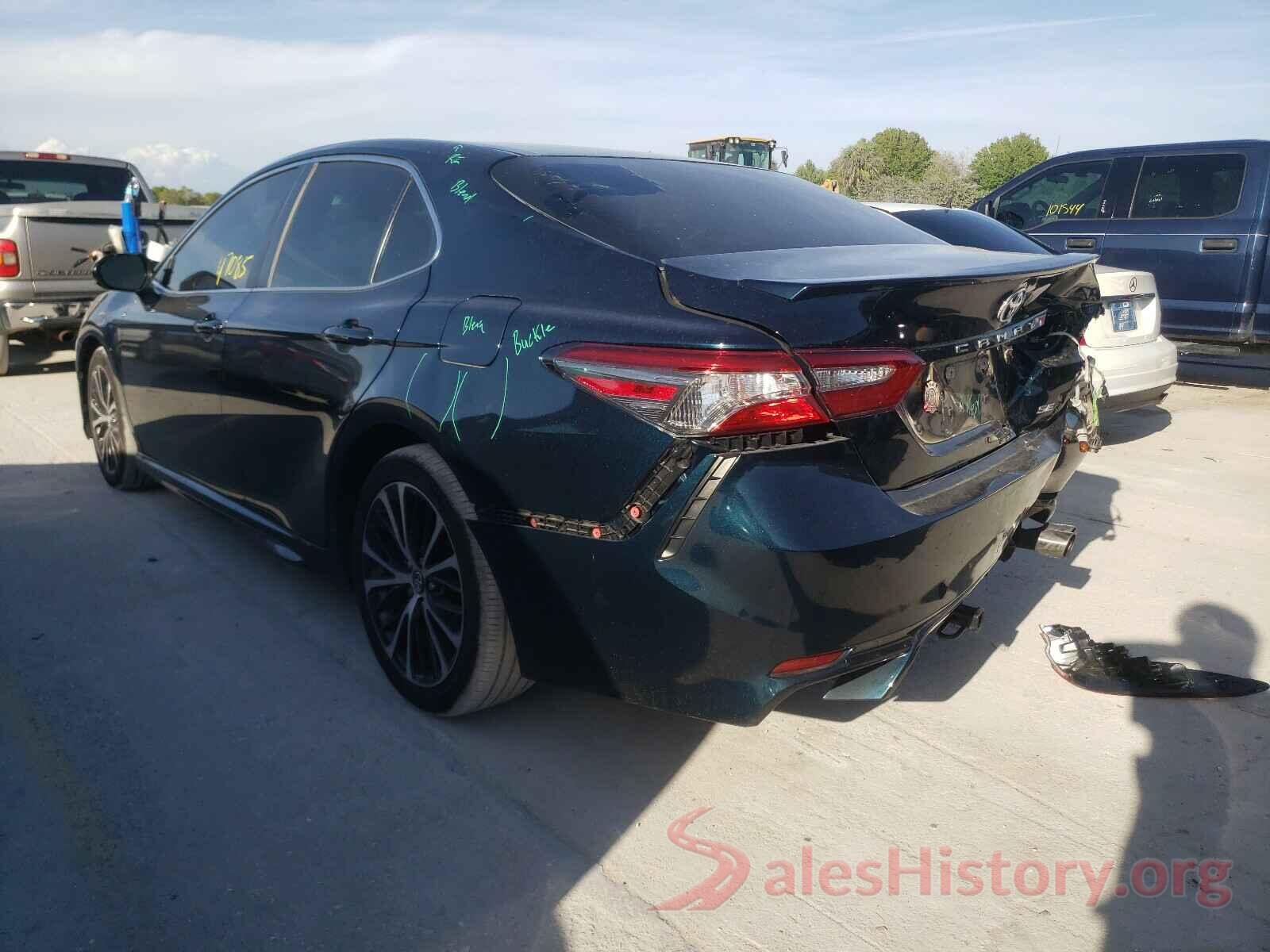 4T1B11HK9JU668788 2018 TOYOTA CAMRY