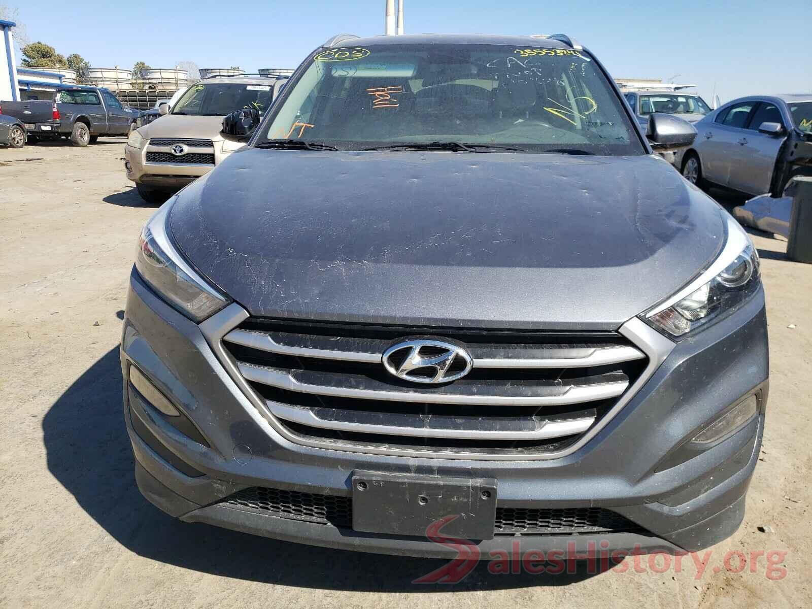 KM8J3CA41JU598197 2018 HYUNDAI TUCSON