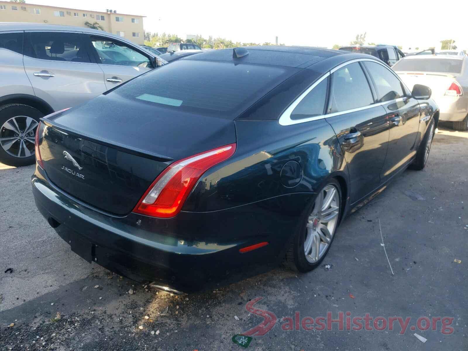 SAJWA1C72H8W10163 2017 JAGUAR XJ