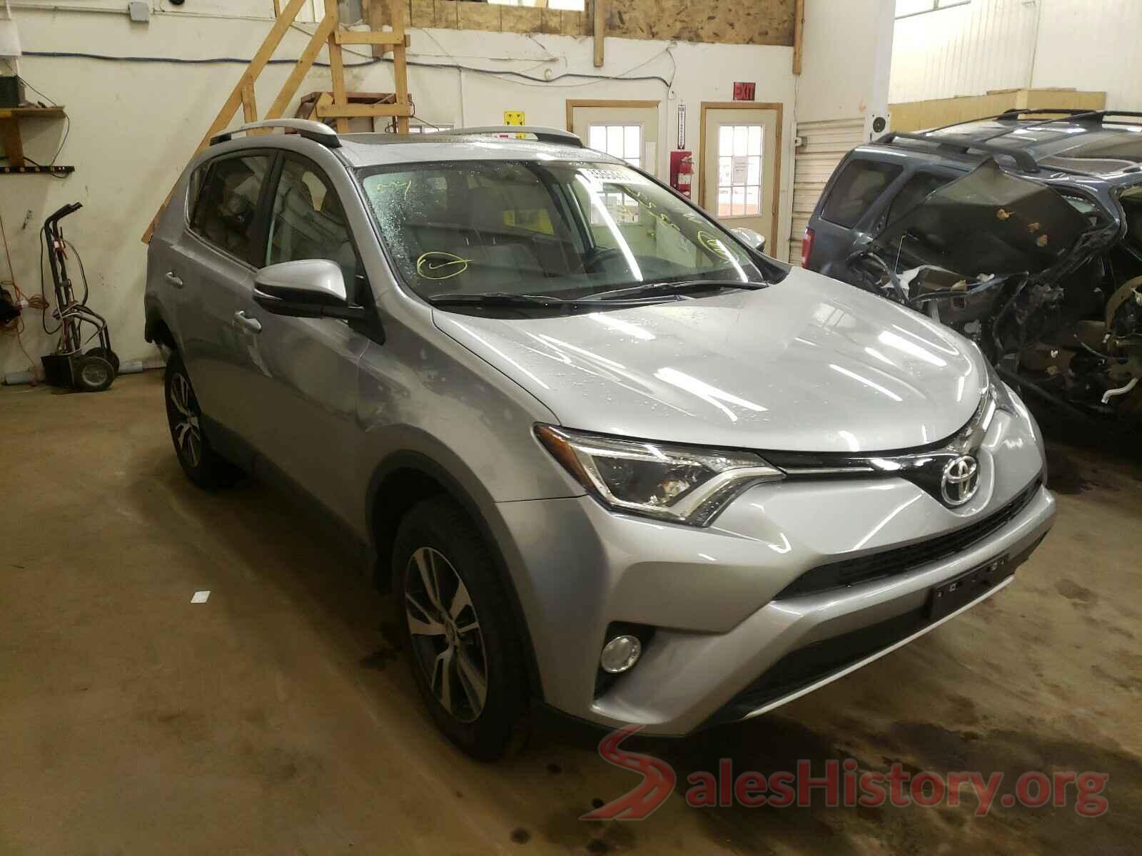 2T3RFREVXGW431188 2016 TOYOTA RAV4