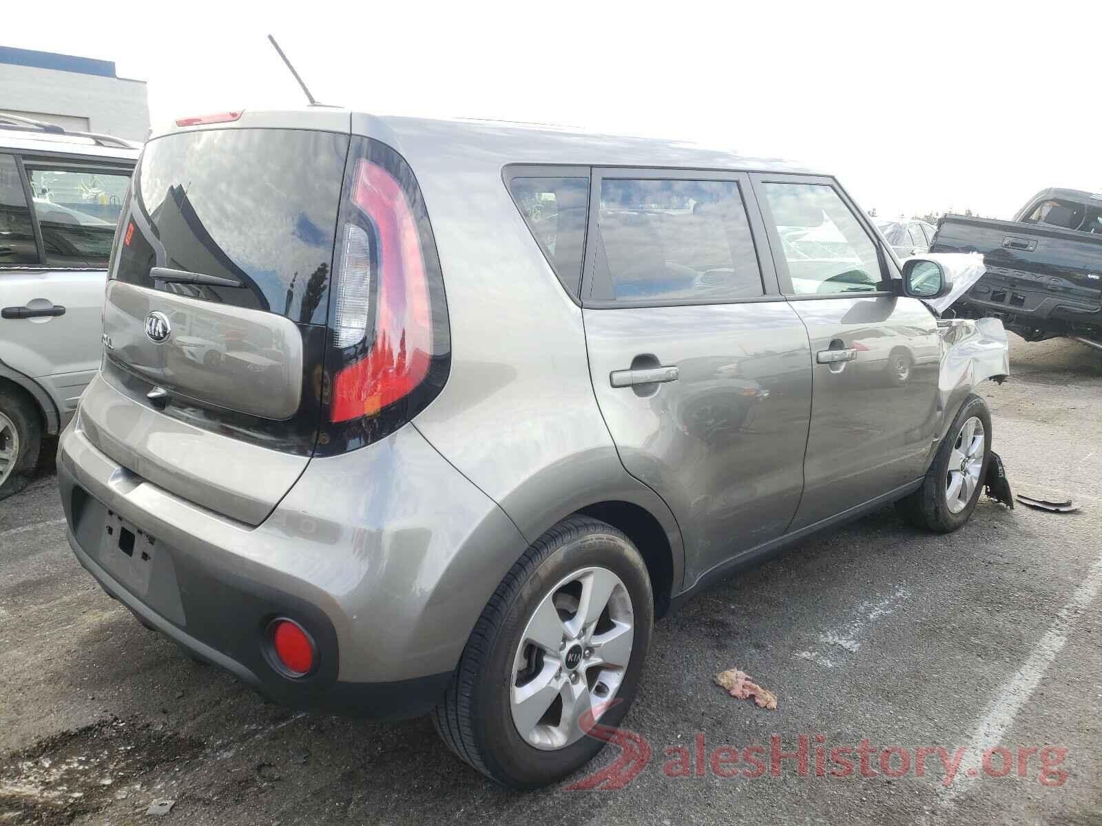 KNDJN2A25J7625018 2018 KIA SOUL