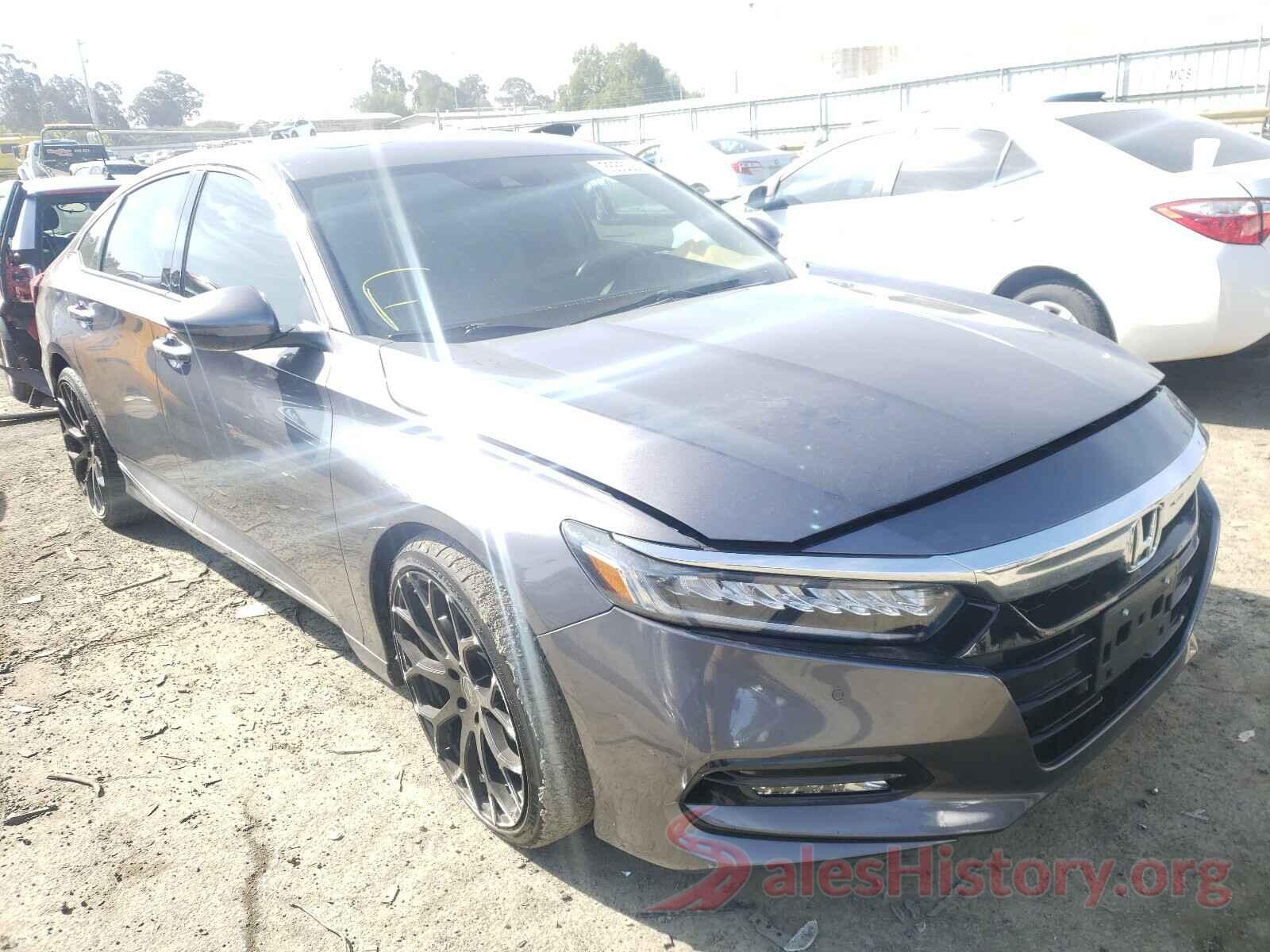 1HGCV2F95JA043715 2018 HONDA ACCORD