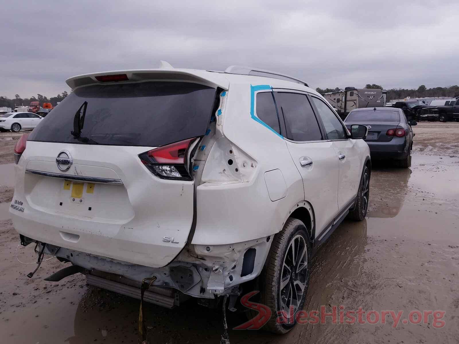 JN8AT2MT1JW469161 2018 NISSAN ROGUE