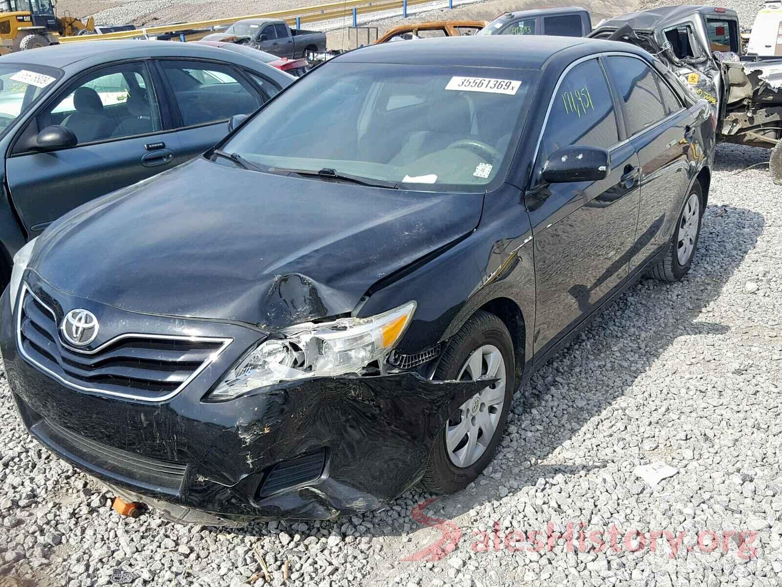 4T1BF3EK2BU209928 2011 TOYOTA CAMRY BASE