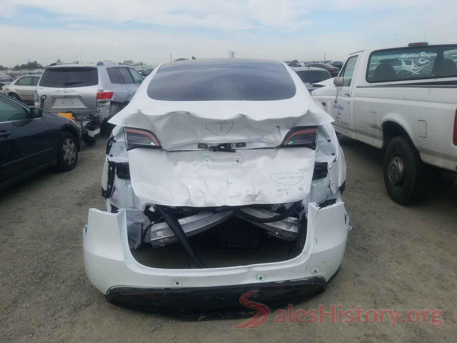 5YJYGDEE4MF095101 2021 TESLA MODEL Y