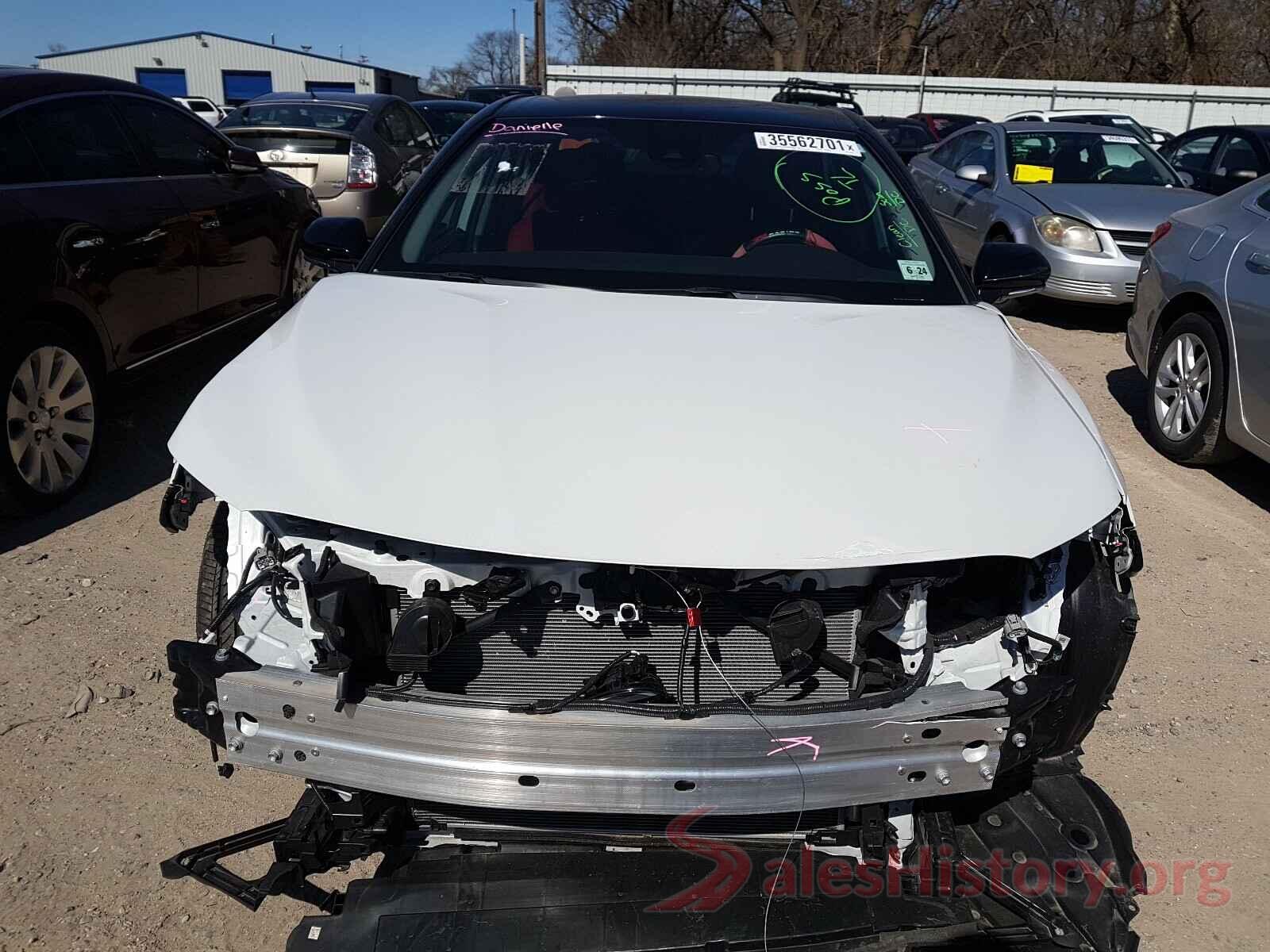 4T1B61HK2KU274567 2019 TOYOTA CAMRY