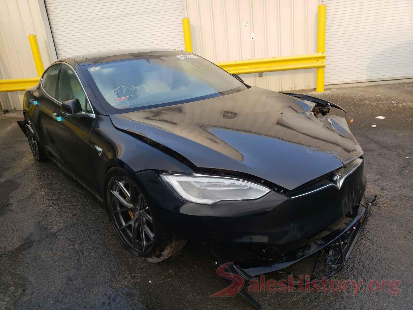 5YJSA1E41JF273104 2018 TESLA MODEL S