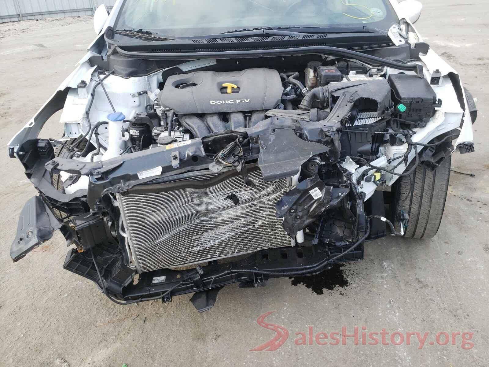 3KPFL4A72JE278038 2018 KIA FORTE