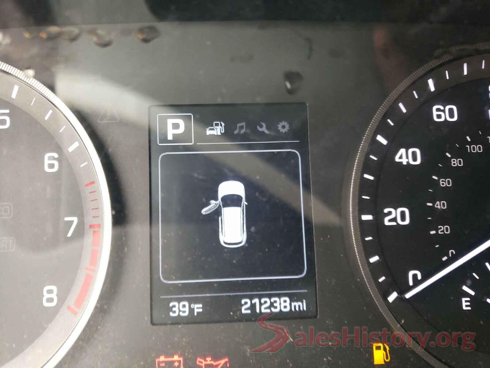 KM8J2CA45JU717341 2018 HYUNDAI TUCSON