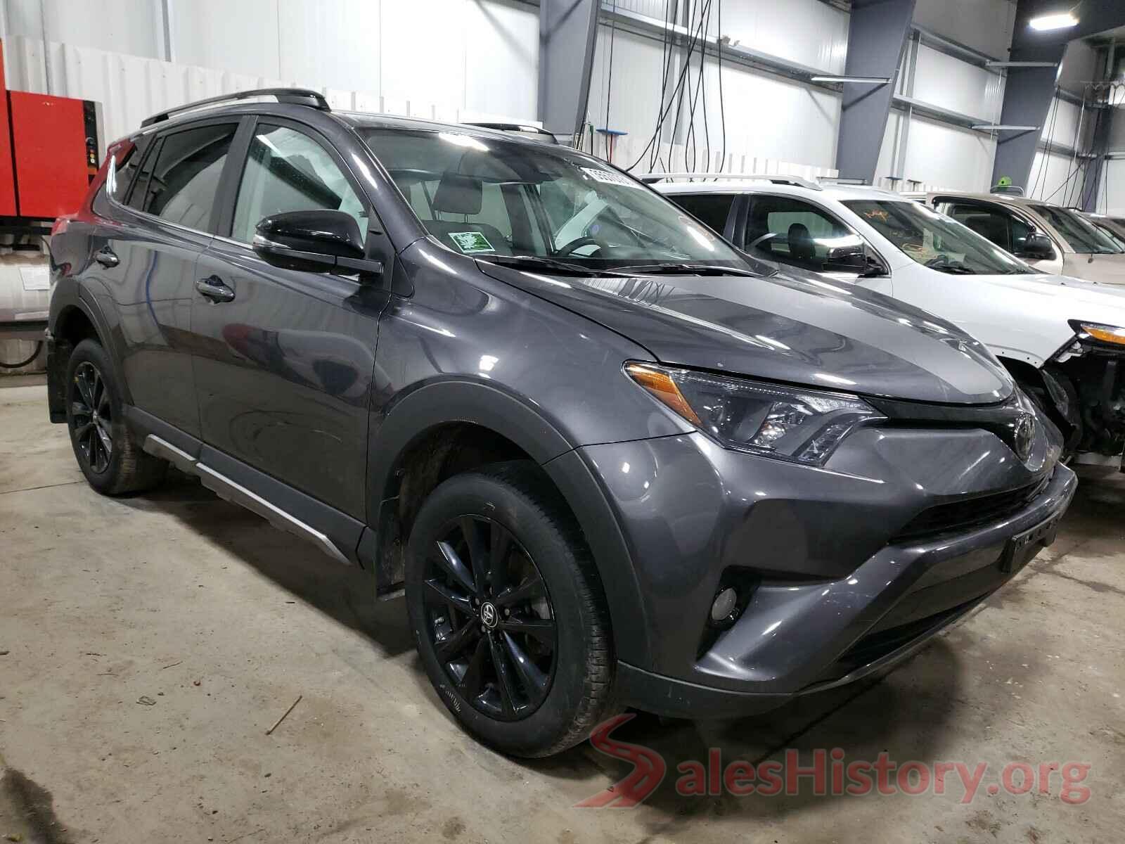 2T3RFREV2JW699854 2018 TOYOTA RAV4