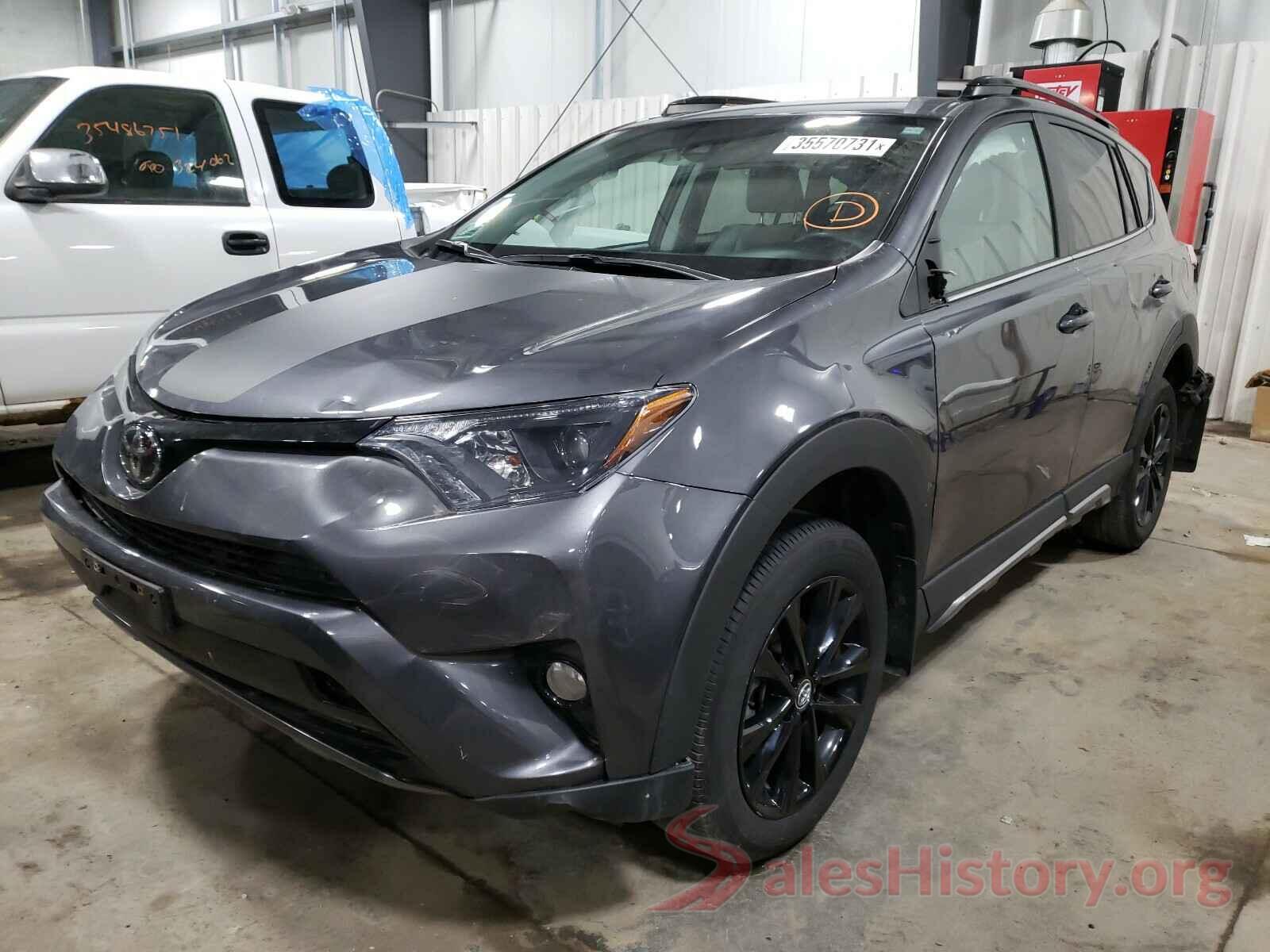 2T3RFREV2JW699854 2018 TOYOTA RAV4