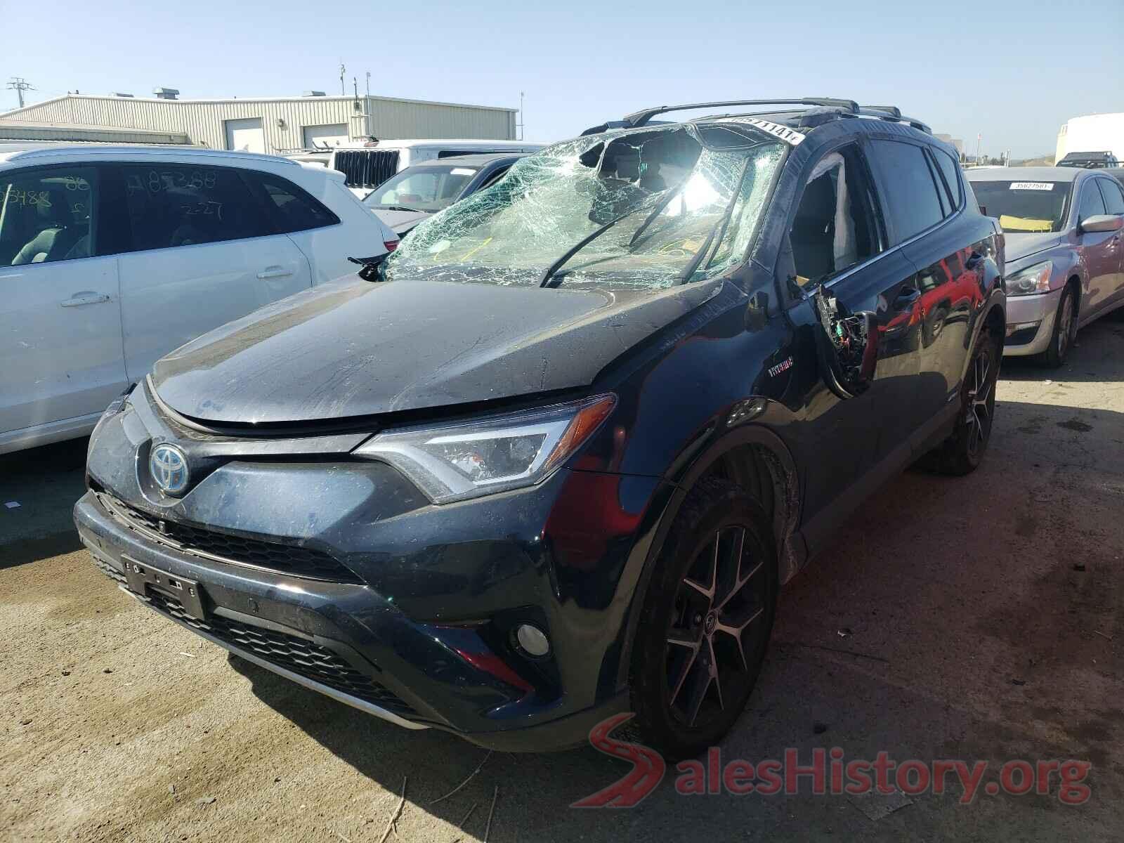 JTMJJREV7JD253711 2018 TOYOTA RAV4