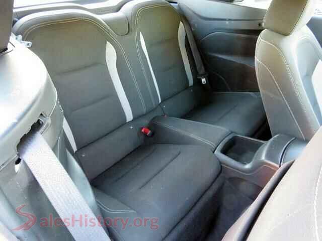 2019 CHEVROLET CAMARO VIN 1G1FB3DS0K0152826, left side view
