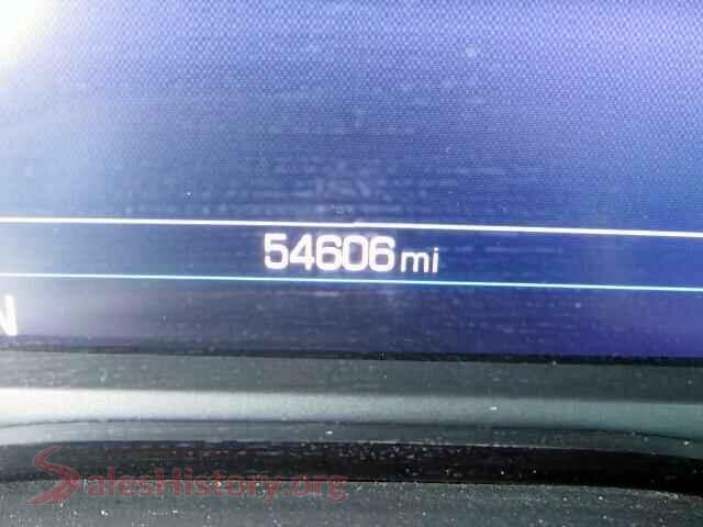 2019 CHEVROLET CAMARO VIN 1G1FB3DS0K0152826, interior dashboard