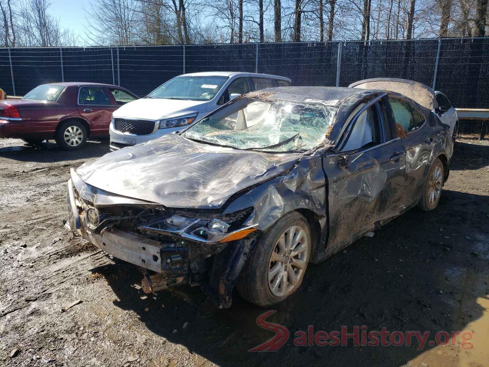 4T1B11HK7JU528321 2018 TOYOTA CAMRY