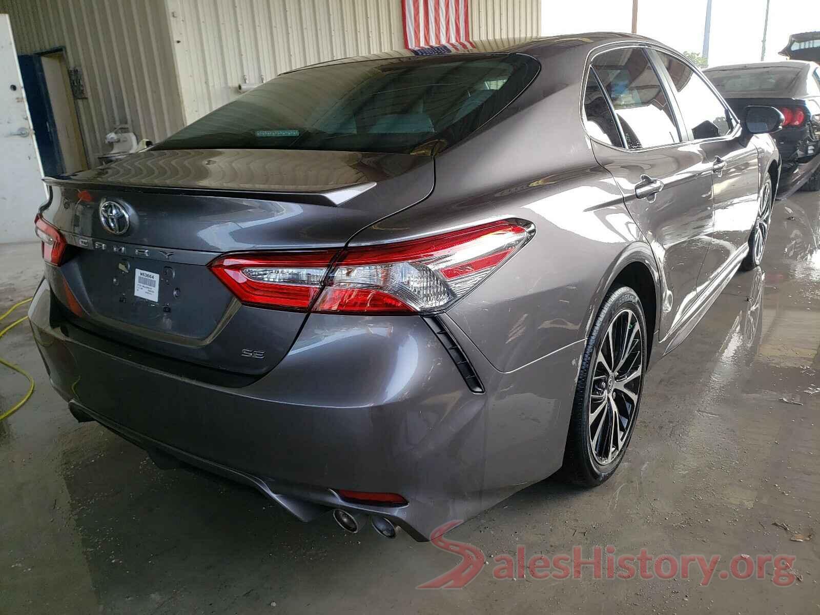 4T1B11HK3JU678197 2018 TOYOTA CAMRY