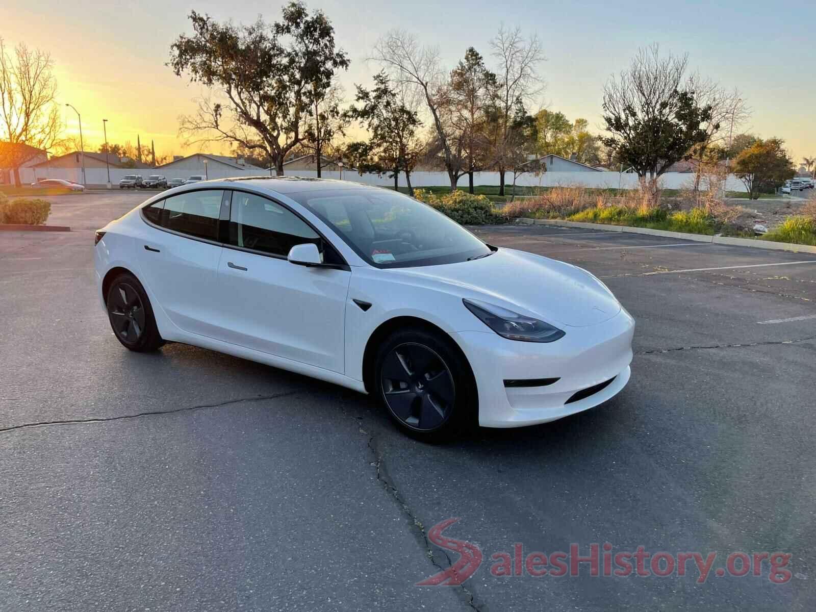 5YJ3E1EA6MF873863 2021 TESLA MODEL 3