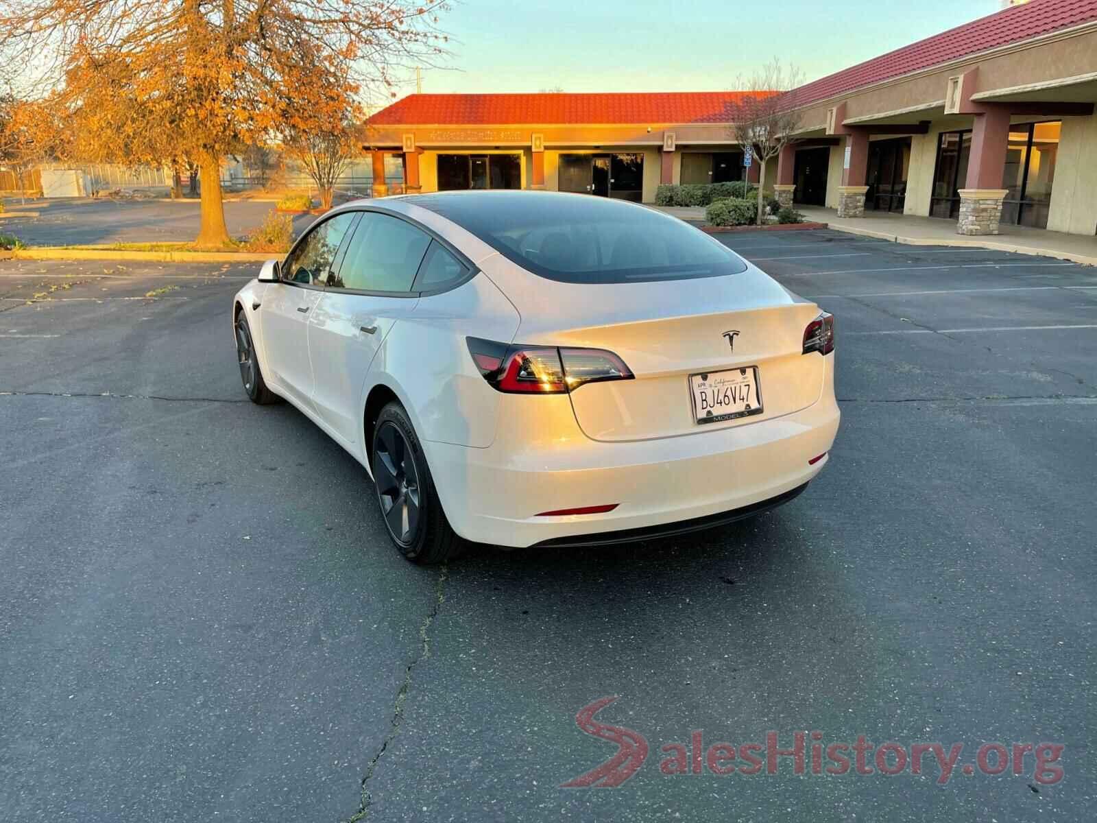 5YJ3E1EA6MF873863 2021 TESLA MODEL 3