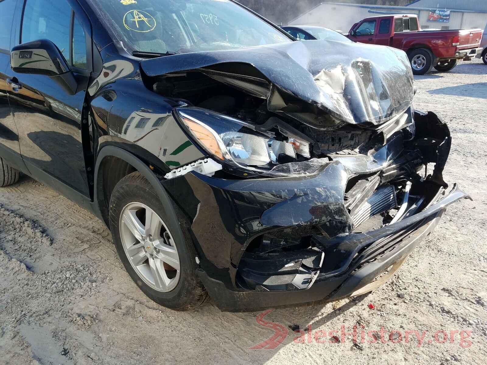 KL7CJKSB7LB033989 2020 CHEVROLET TRAX