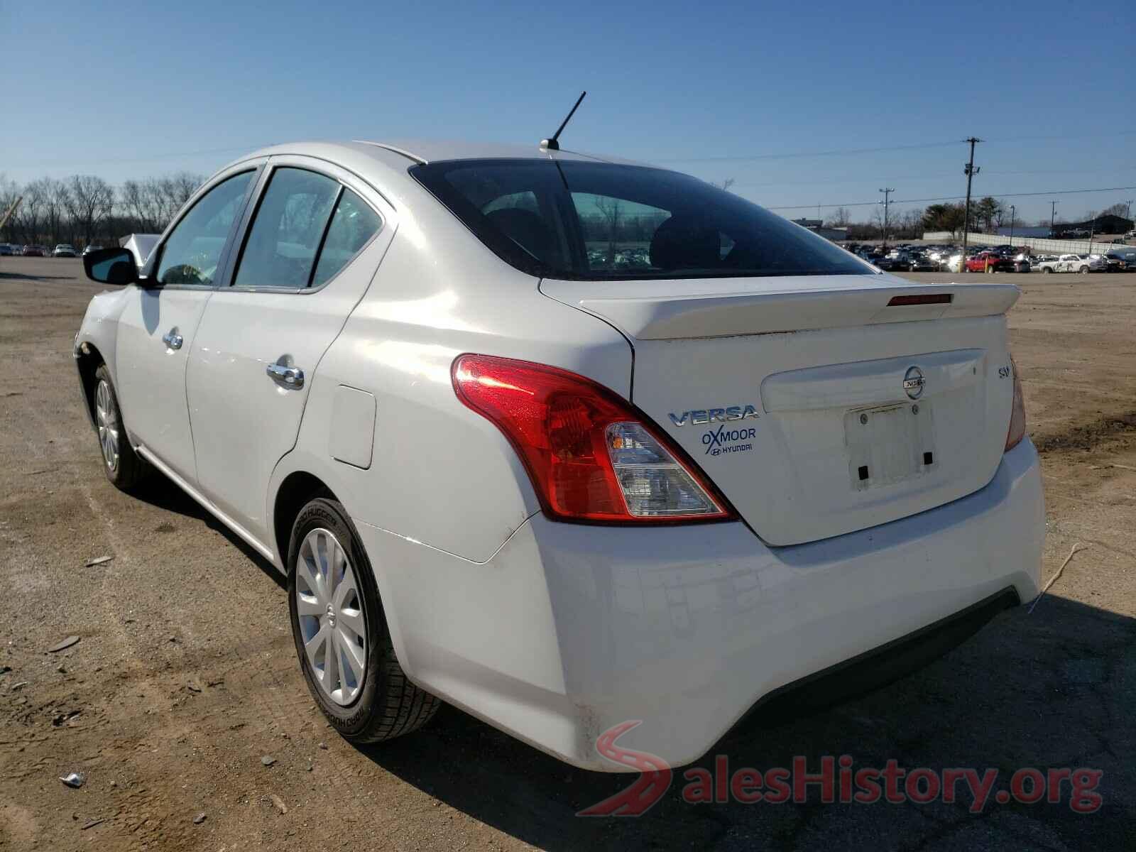 3N1CN7AP7HK463229 2017 NISSAN VERSA