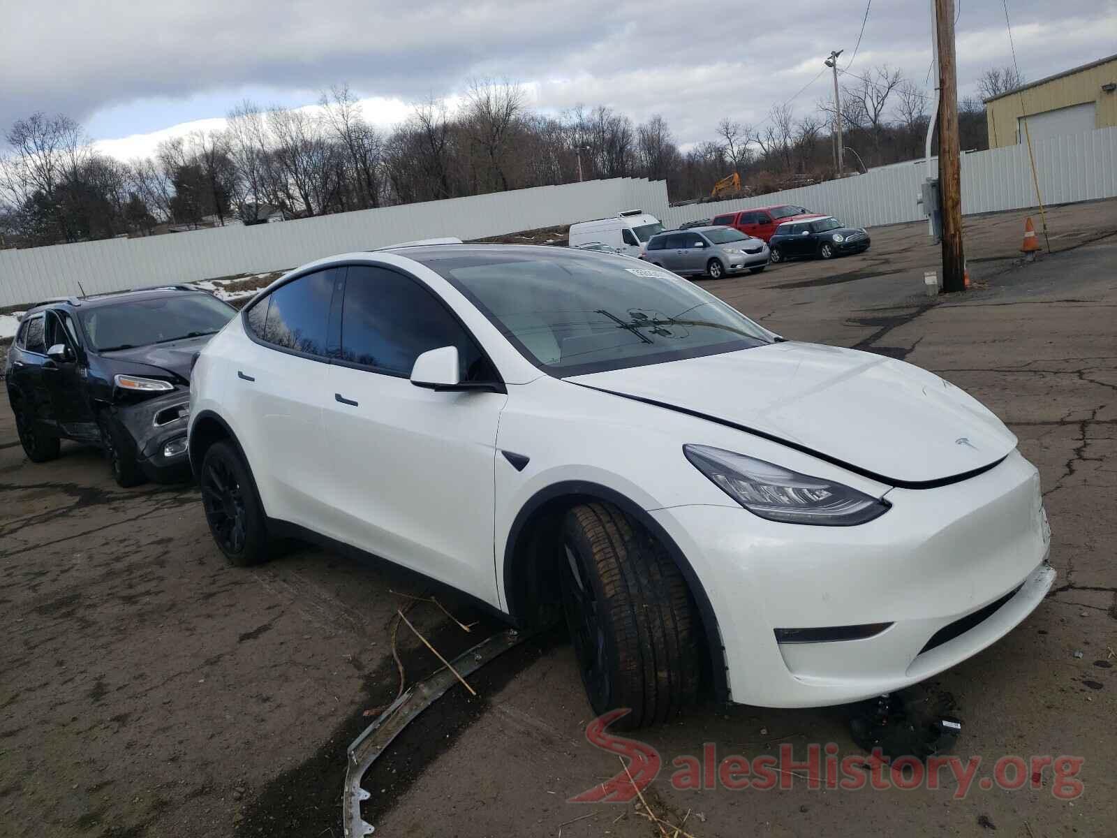 5YJYGDEE3MF089824 2021 TESLA MODEL Y