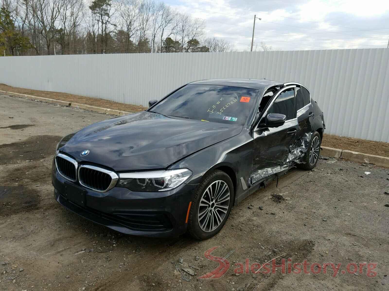 WBAJA7C52KWW41648 2019 BMW 5 SERIES