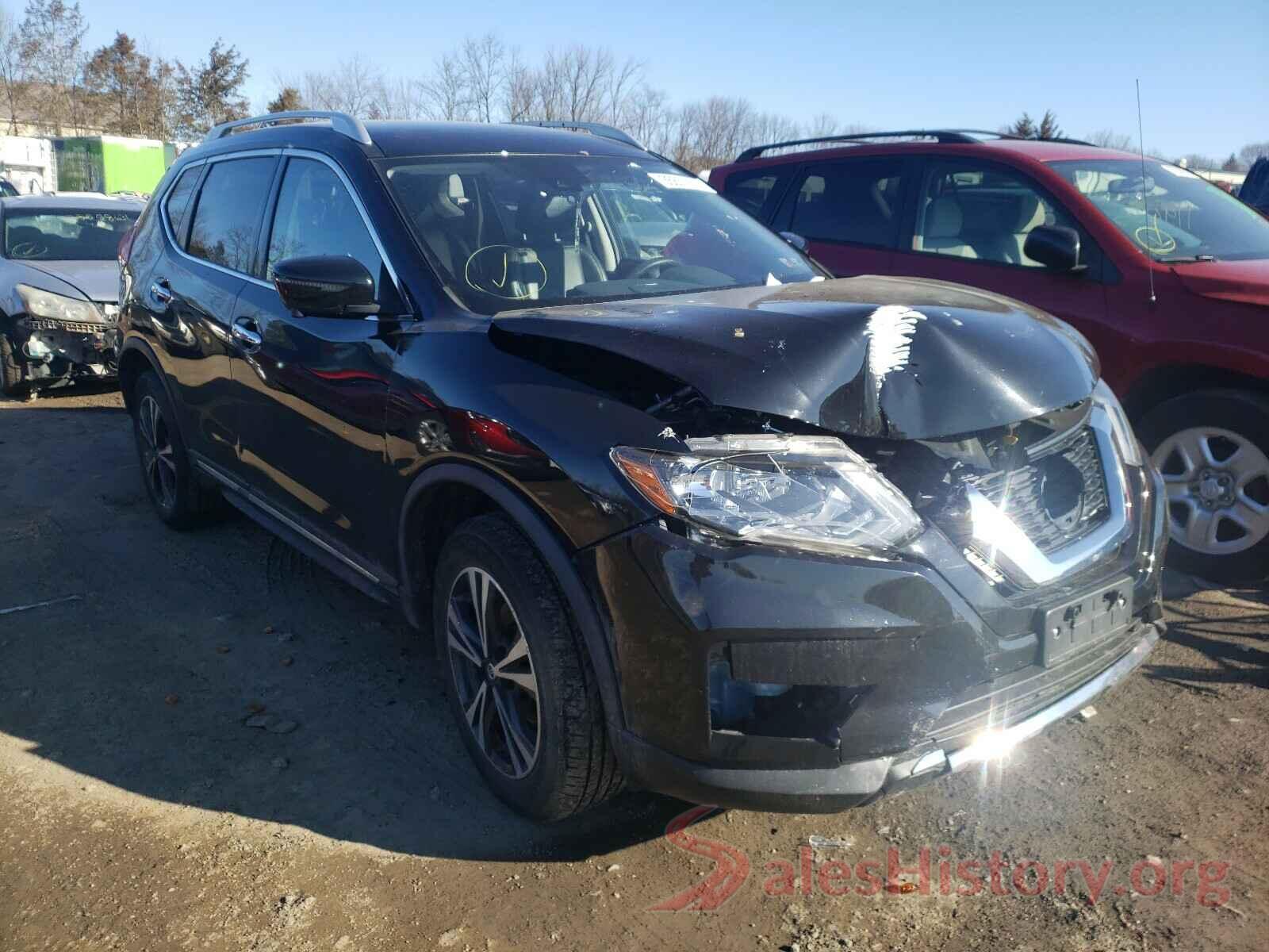 JN8AT2MV0JW321438 2018 NISSAN ROGUE