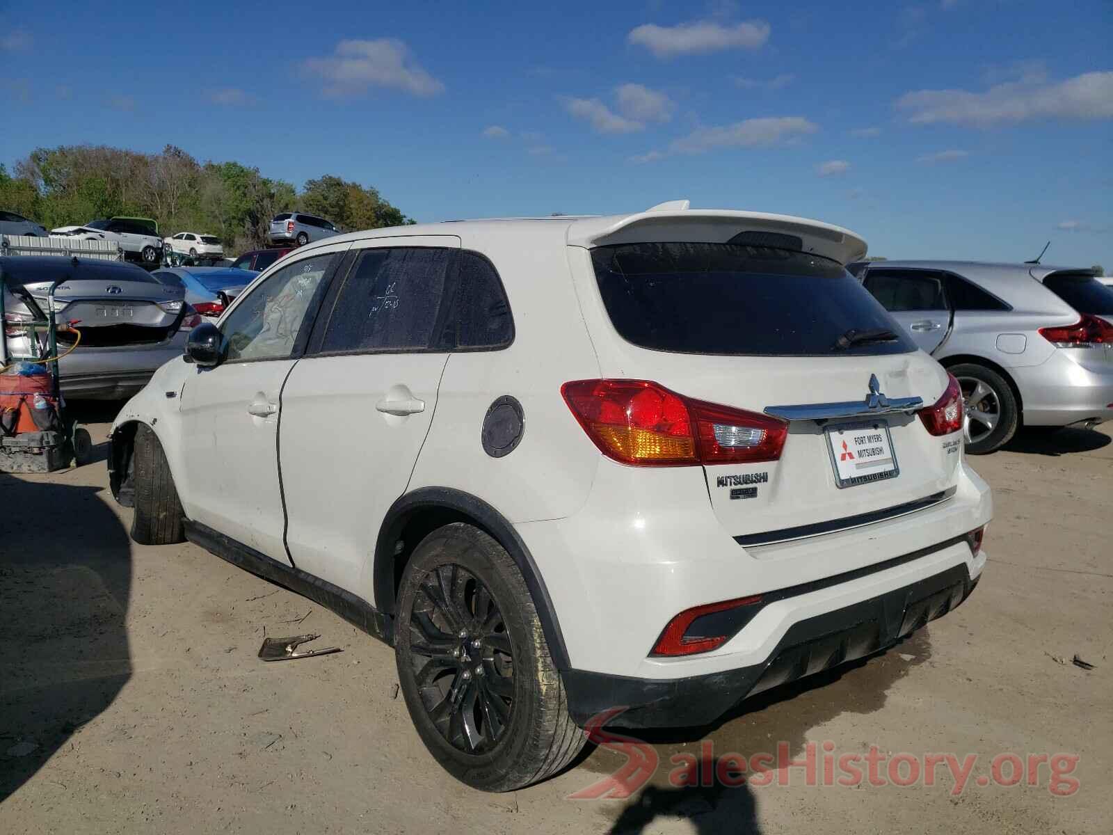 JA4AP3AU8KU016407 2019 MITSUBISHI OUTLANDER