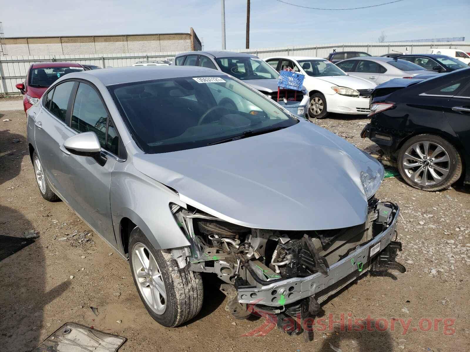 1G1BE5SM1J7182915 2018 CHEVROLET CRUZE