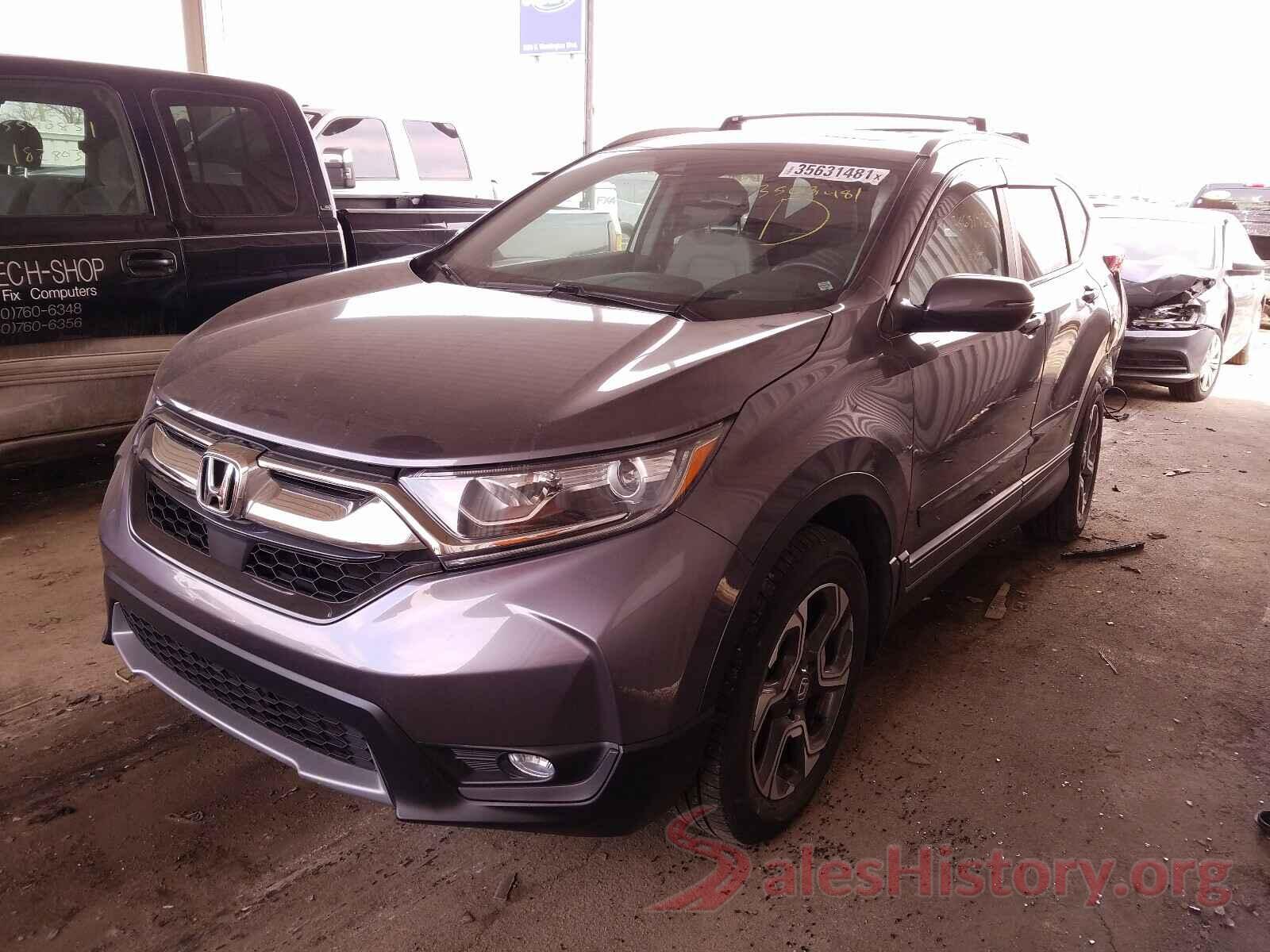 7FARW2H83JE017376 2018 HONDA CRV