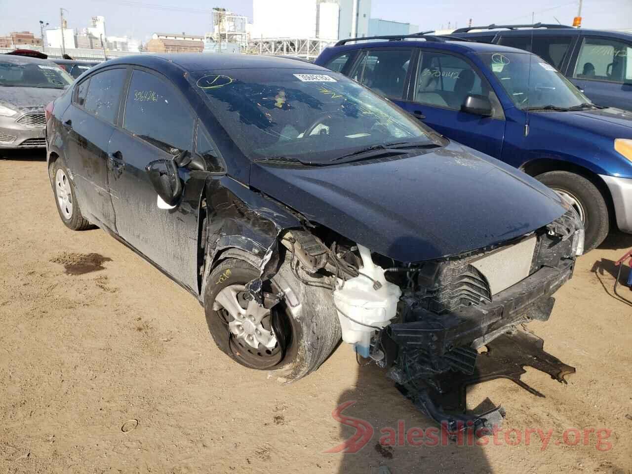 3KPFK4A76HE135901 2017 KIA FORTE