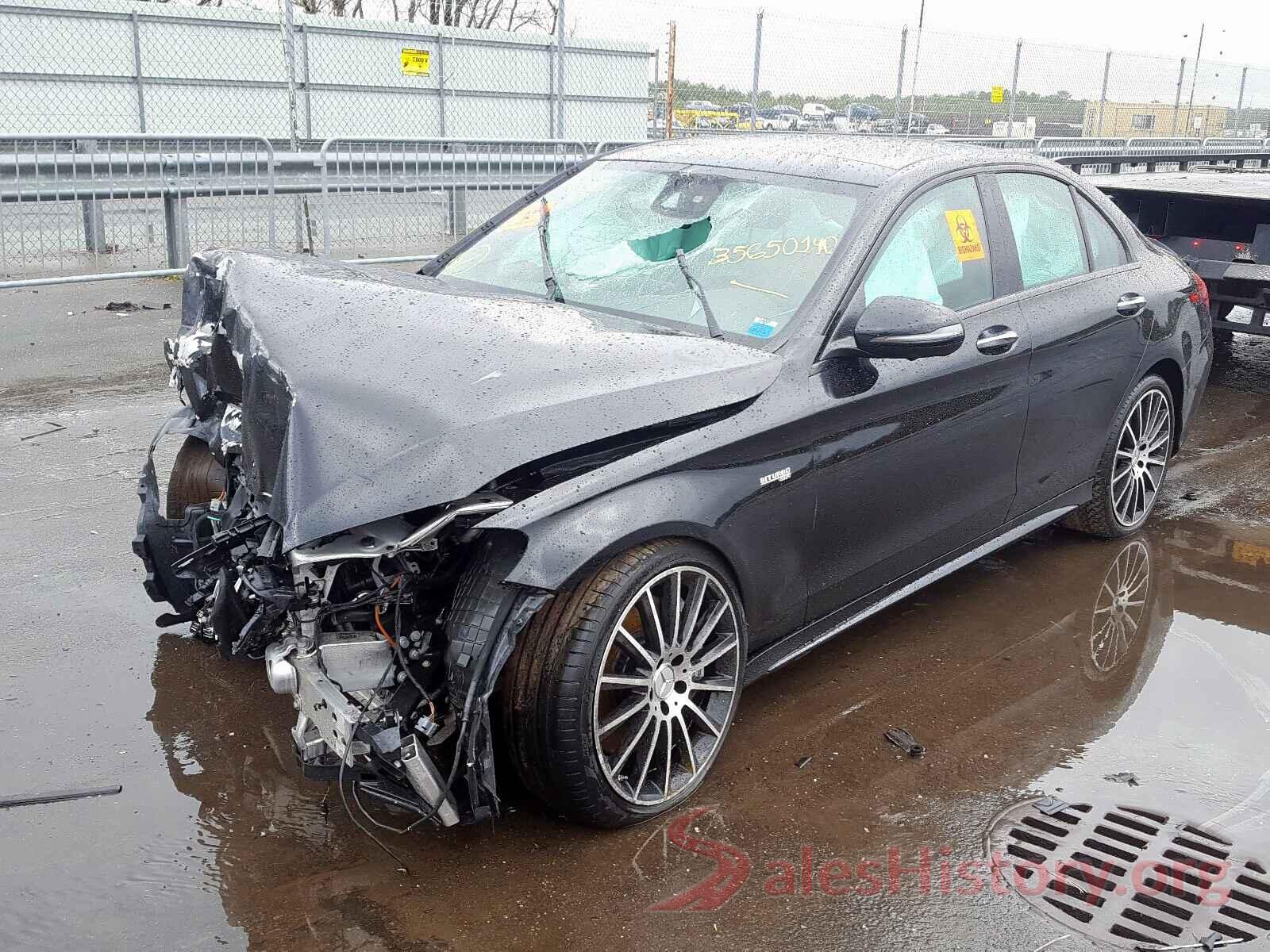 55SWF6EB2HU185623 2017 MERCEDES-BENZ C CLASS