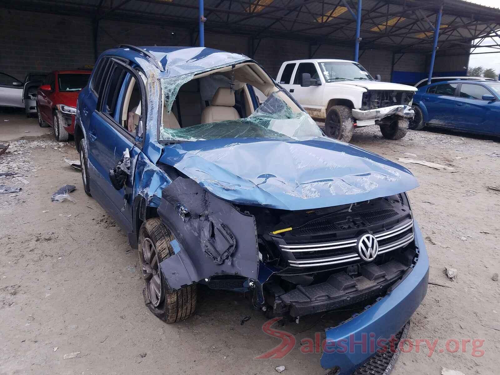 WVGAV7AX7HW503698 2017 VOLKSWAGEN TIGUAN