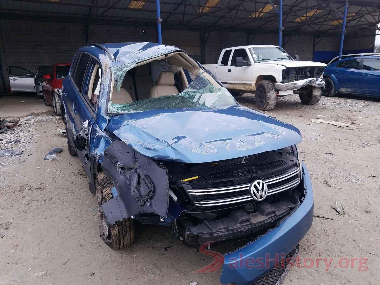 WVGAV7AX7HW503698 2017 VOLKSWAGEN TIGUAN