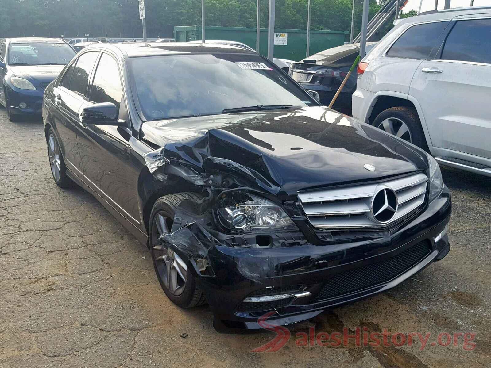 WDDGF5EB3BA518482 2011 MERCEDES-BENZ C CLASS