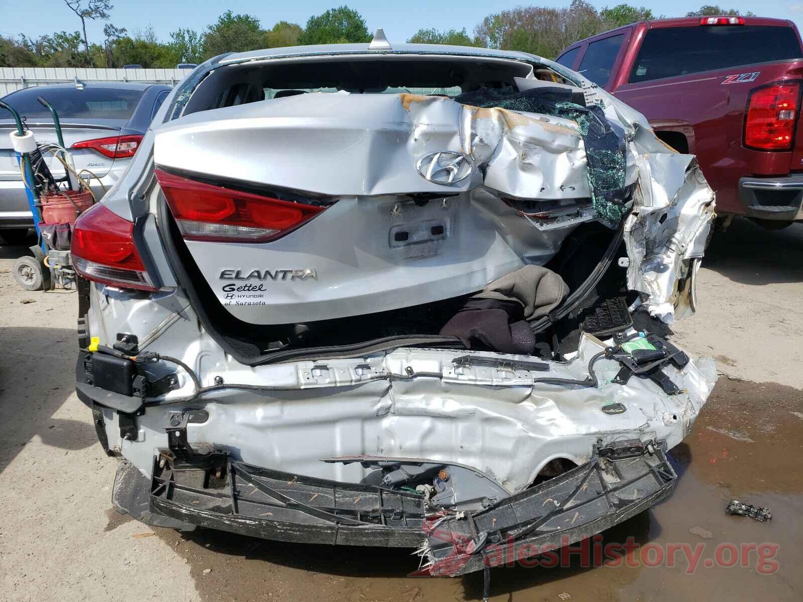 5NPD84LF2JH248465 2018 HYUNDAI ELANTRA